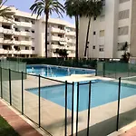 Carihuela Playa, * 托雷莫利诺斯
